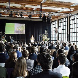 Erzbistum Köln Katholische Freie Schulen Wallfahrt Bildung Erziehung Religion Kirche 100-jähriges Bestehen der Erzbischöflichen Liebfrauenschule in Köln