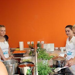 Klasse gekocht  Tim Mälzer Liebfrauenschule Bonn