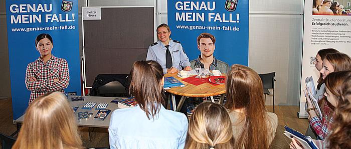 Berufskolleg Neuss Schule Bildung Katholisch Erzbistum Köln Beruf Beratung