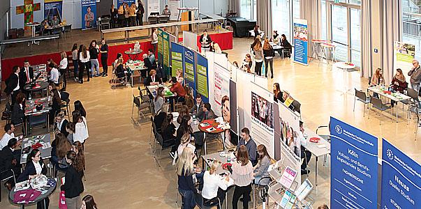 Berufskolleg Neuss Schule Bildung Katholisch Erzbistum Köln Beruf Beratung