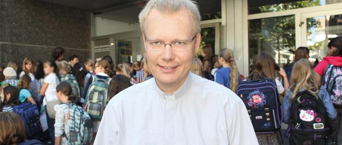 Erzbistum Schulen Bildung Kirche Glaube Christ Gymnasium Advent