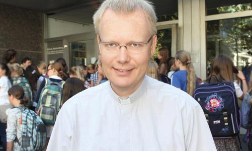 Erzbistum Schulen Bildung Kirche Glaube Christ Gymnasium Advent