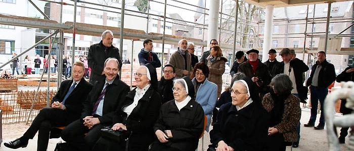 Grundstein Ursulinengymnasium St. Ursula Bornheim Hersel Erzbistum Köln Schulen Gruschka