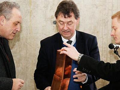 Grundstein Ursulinengymnasium St. Ursula Bornheim Hersel Erzbistum Köln Schulen Gruschka