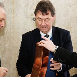 Grundstein Ursulinengymnasium St. Ursula Bornheim Hersel Erzbistum Köln Schulen Gruschka