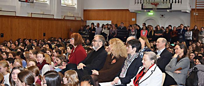 Pilotprojekt an der Liebfrauenschule Bonn