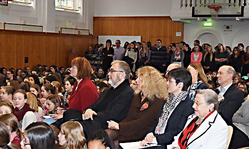 Pilotprojekt an der Liebfrauenschule Bonn