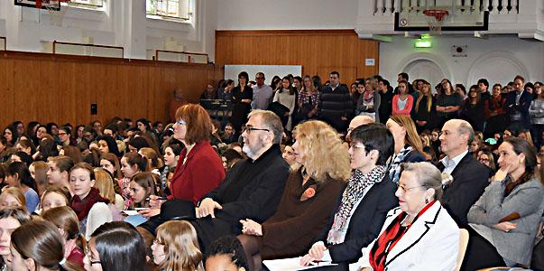 Pilotprojekt an der Liebfrauenschule Bonn