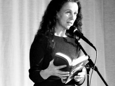Die Berliner Autorin Anja Tuckermann kam im Rahmen des Käpt’n Book Lesefests ans St. Joseph-Gymnasium