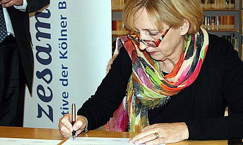 Erzbistum Glaube Kirche Bildung Liebfrauen Schule Wert Bank