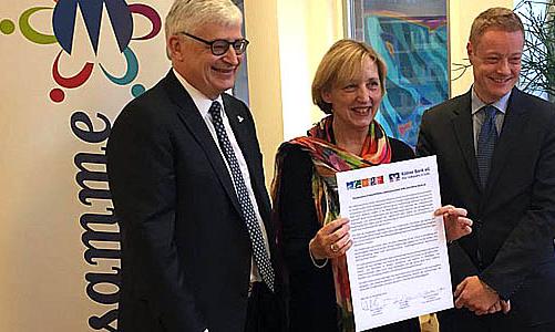 Erzbistum Glaube Kirche Bildung Liebfrauen Schule Wert Bank