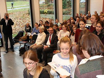 Gymnasium Marienberg Clemens Sels Museum Schule Bildung Erzbistum Kinderrechte