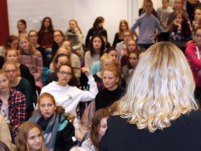 Gymnasium Marienberg Clemens Sels Museum Schule Bildung Erzbistum Kinderrechte