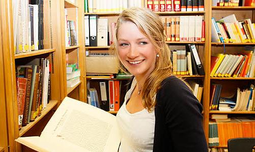 Erzbistum Köln Irmgardis Bildung Schule Referendariat Referendarin Gruschka Bildung Kirche Jugend Ausbildung Gymnasium