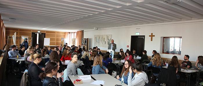 Medienscout Erzbistum Köln Katholische Freie Schulen Bildung Kirche Schule