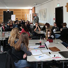 Medienscout Erzbistum Köln Katholische Freie Schulen Bildung Kirche Schule