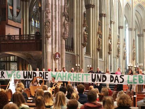 Domwallfahrt Erzbischöflicher Schulen Bildung Kirche Schule