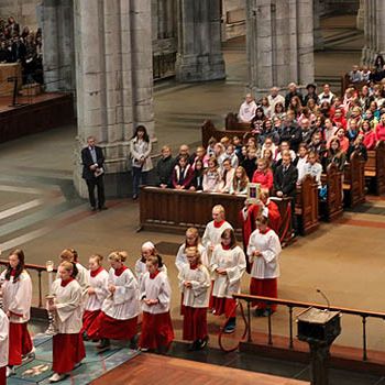 Domwallfahrt Erzbischöflicher Schulen Bildung Kirche Schule