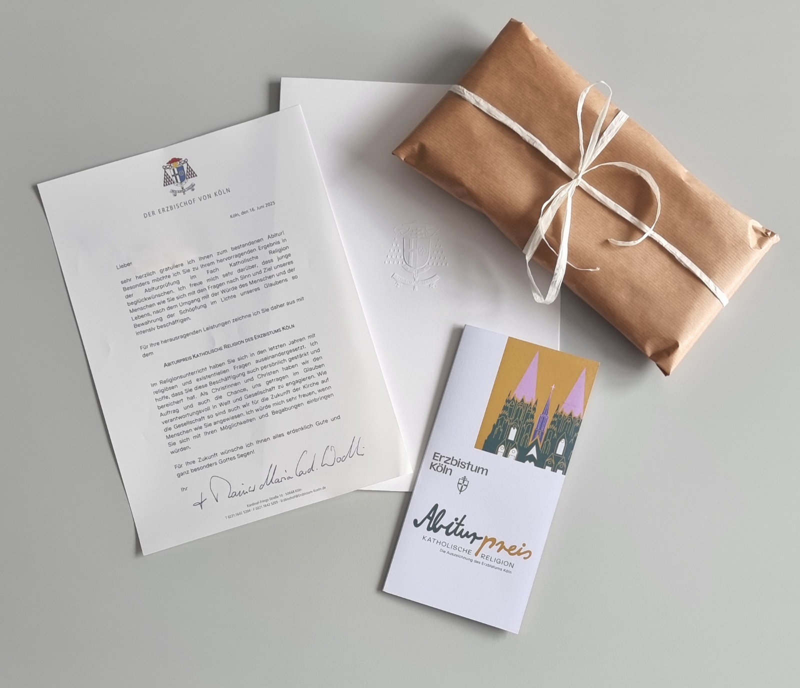 „Neben dem Gratulationsschreiben des Erzbischofs besteht der Preis aus einer Baumpflanzung und einigen nachhaltigen Geschenken“