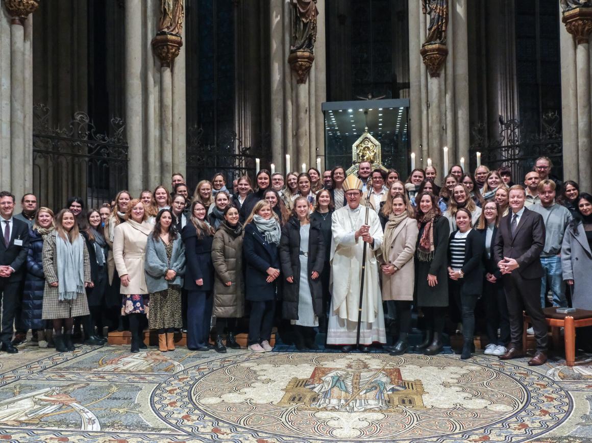 Missio-Verleihung für Religionslehrerinnen und Religionslehrer am 12. November 2024_Erzbistum Köln-Schoon_Frei mit Nennung Copyright-1600px