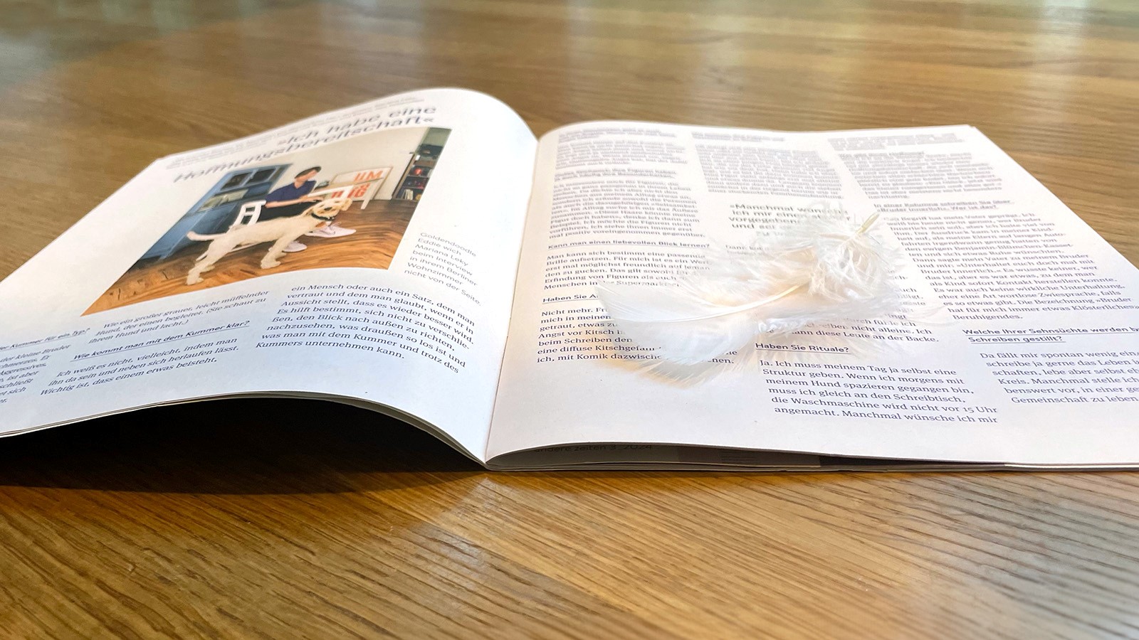 Pfarrbrief / Pfarrmagazin mit Feder