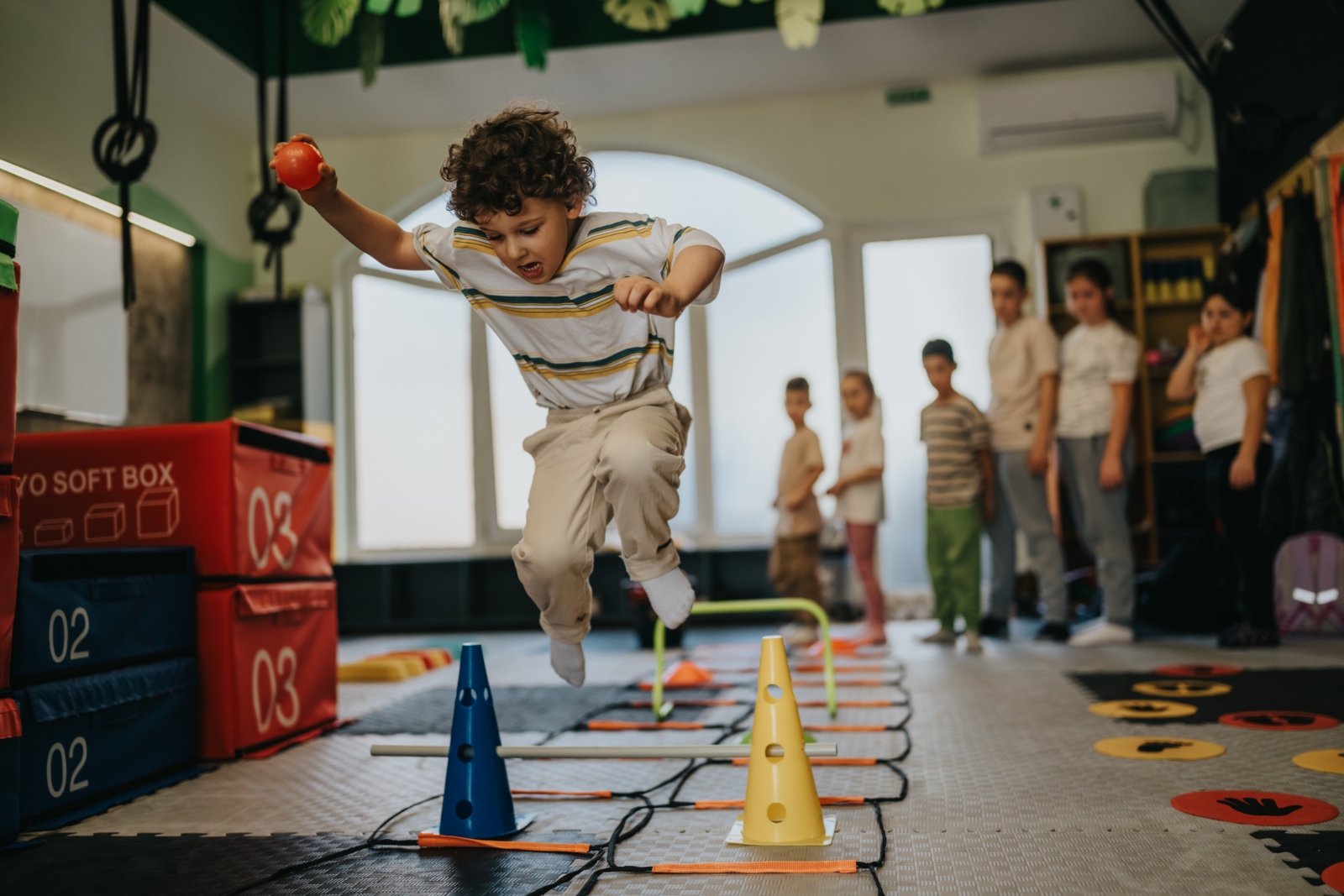 Spielende Kinder
