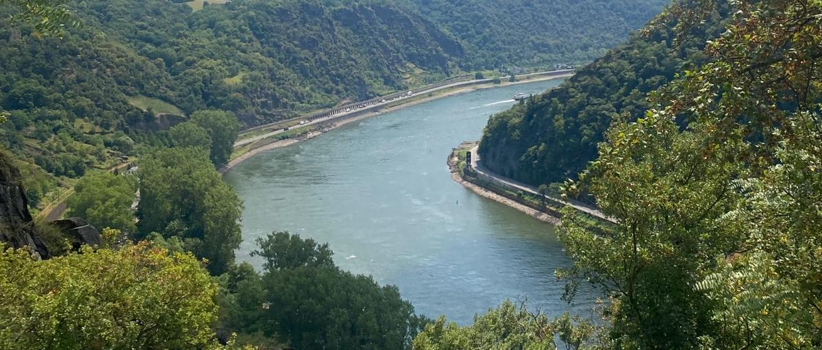 Am Rhein entlang – Loreley