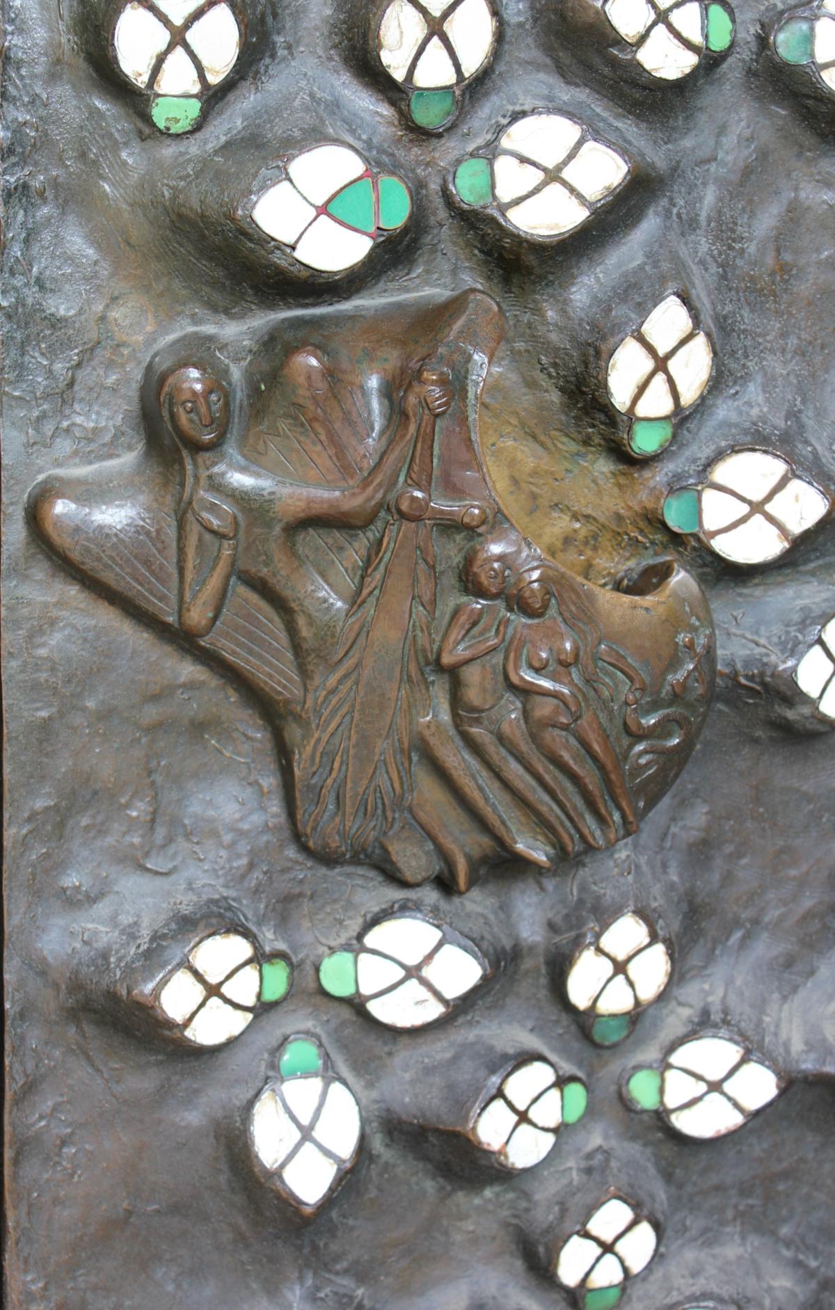 Bronzedarstellung: Vertreibung aus dem Paradies (Portal des Salzburger Doms) Vertreibung aus dem Paradies, Portal Salzburger Dom Ex-Bild-DB-ID: 10441