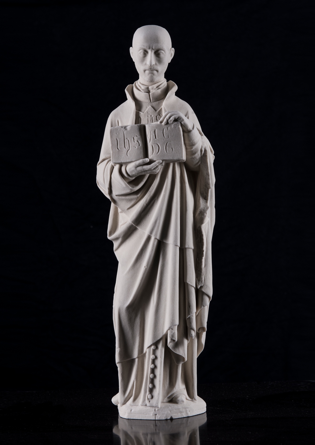 Köln, Dom, heiliger Ignatius von Loyola, G7, E 540, Gipsmodell der.Gewändefigur des Michaelportals, Künstler: Peter Fuchs; Vorderansicht, Gesamtansicht