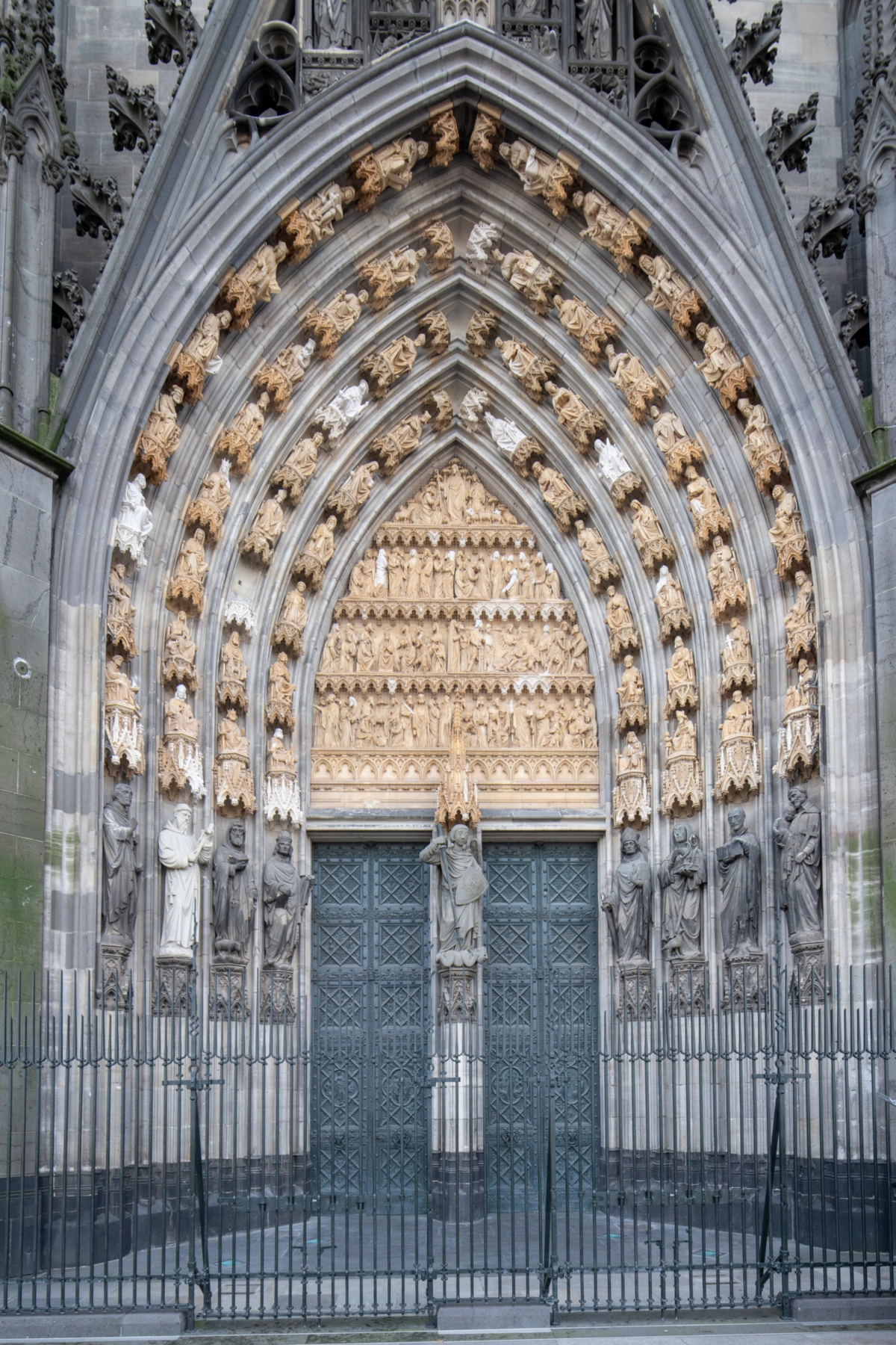 Köln, Dom, Außenbau, Nordquerhaus, Fassade, Michaelsportal, Ansicht von Norden, Gesamtansicht