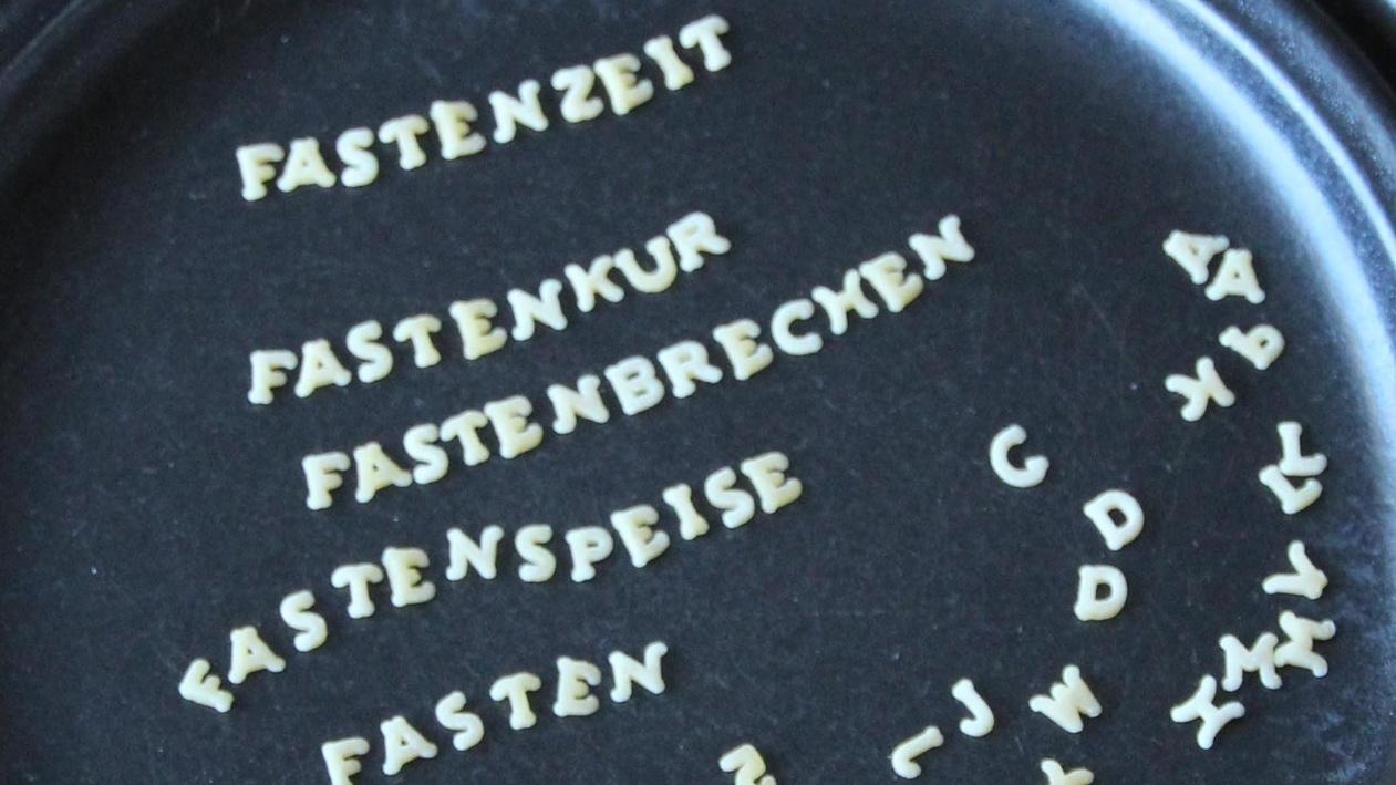 Buchstabenudeln Fastenzeit