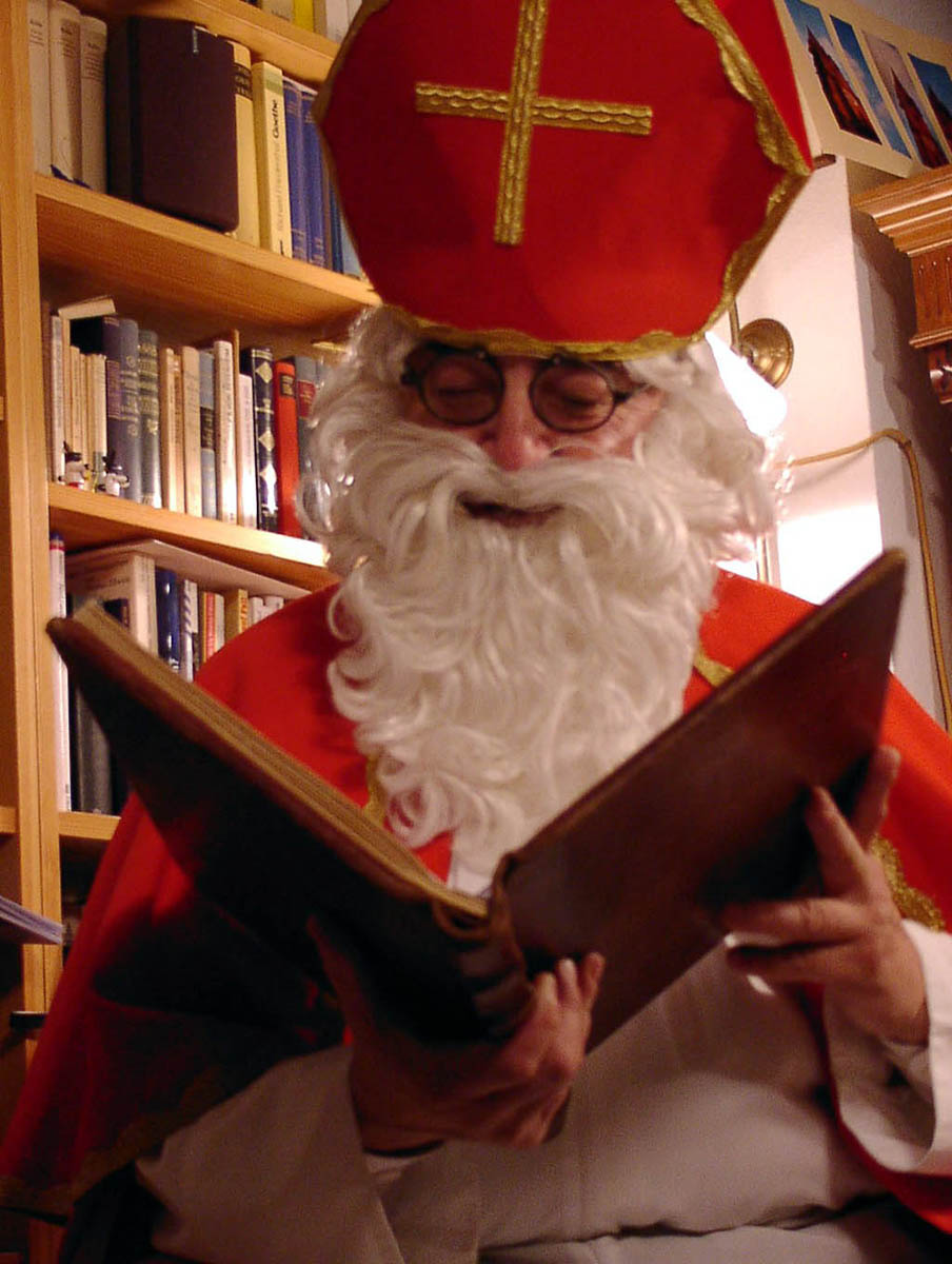 Der Heilige Nikolaus mit Buch