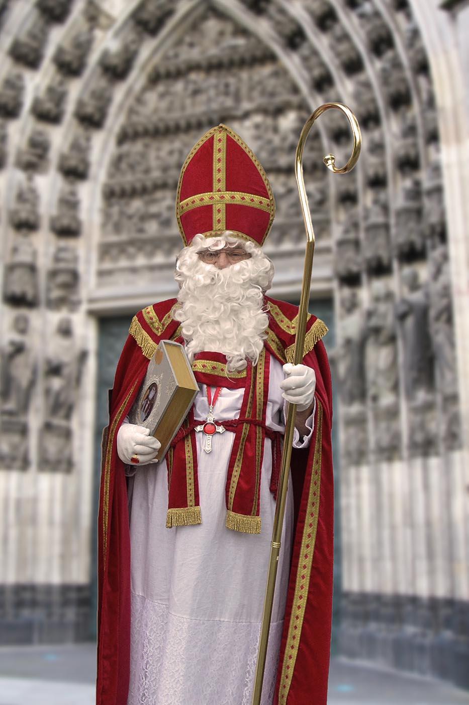 Nikolaus vor dem Kölner dom