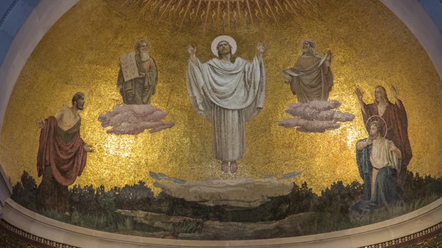 'Verklärung des Herrn', dargestellt in der Kuppel der Verklärungskirche auf dem Berg Tabor in Israel.