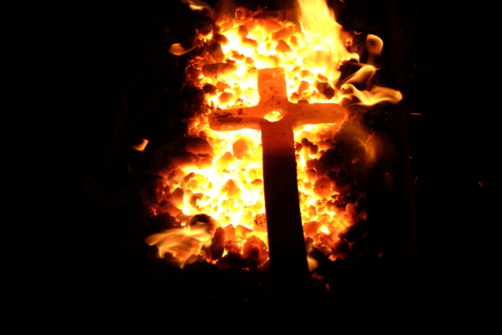 Kreuz und Feuer BRK (15)