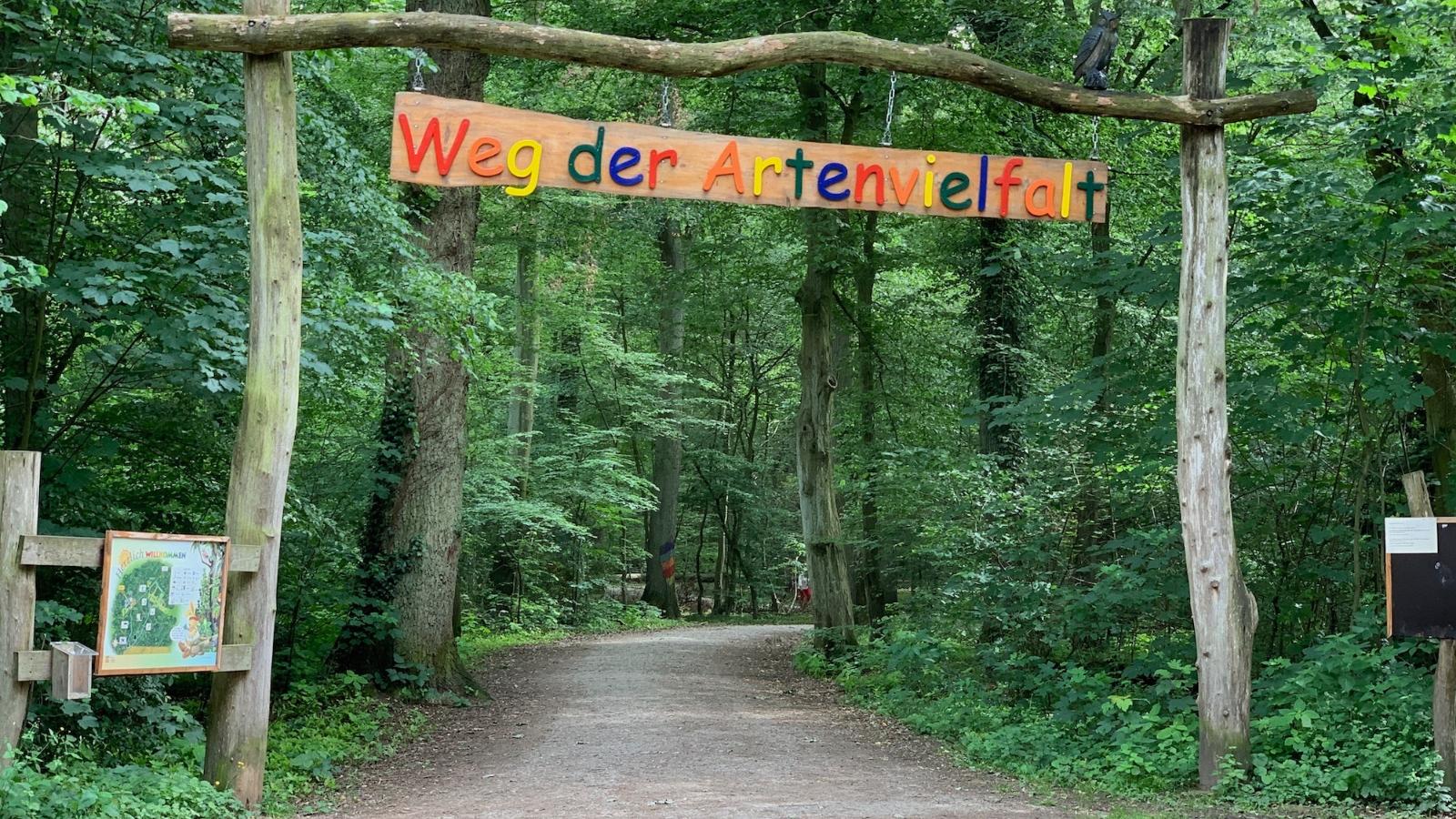 Weg der Artenvielfalt auf der Waldau