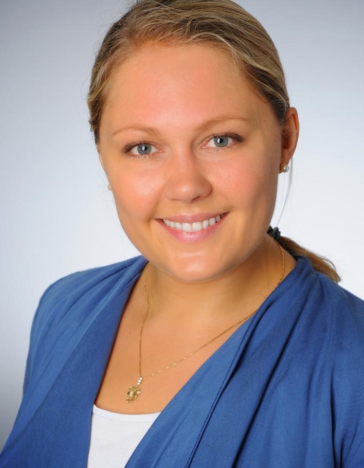 Dr. Pauline Mantell