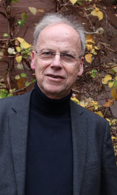 Ein Foto zeigt Albert Gerhards.