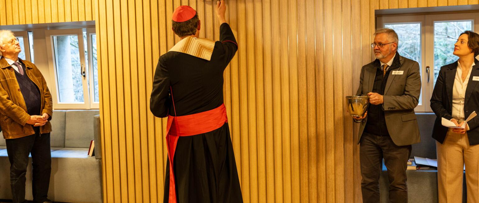 2Segnung Edith-Stein-Haus_Erzbistum Köln - Lengert_Frei mit Nennung Copyright-1600px