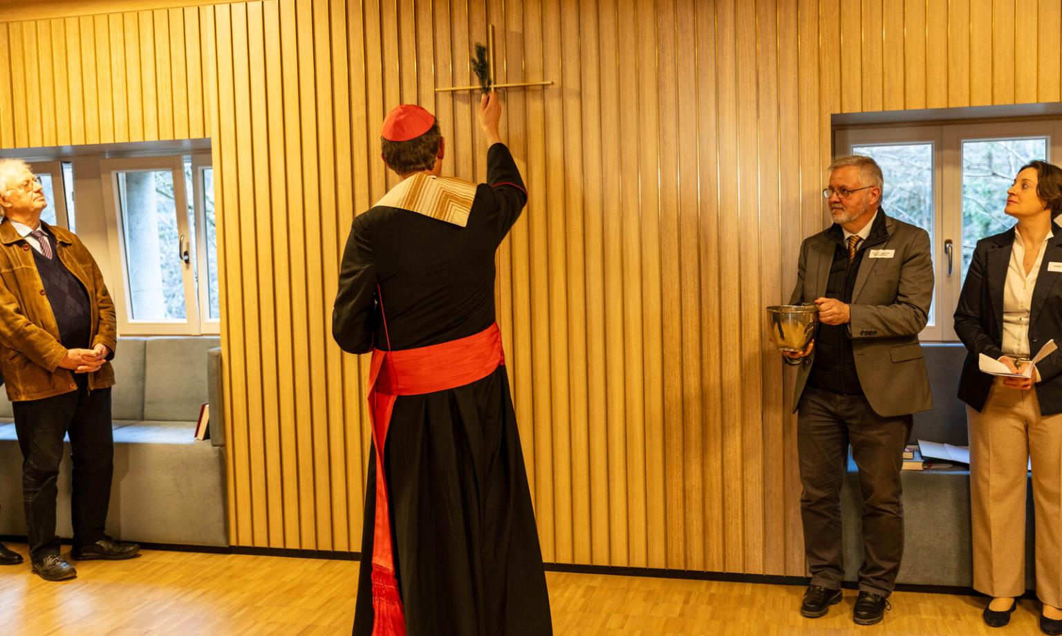 2Segnung Edith-Stein-Haus_Erzbistum Köln - Lengert_Frei mit Nennung Copyright-1600px