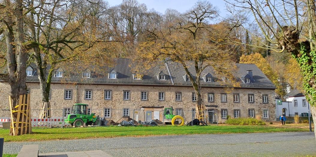 Umbau des Alten Brauhauses in Altenberg zum neuen Zentrum für Exerzitien im Erzbistum Köln: Edith-Stein-Haus