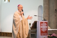 Caritas Wallfahrt 87 (C) Caritas